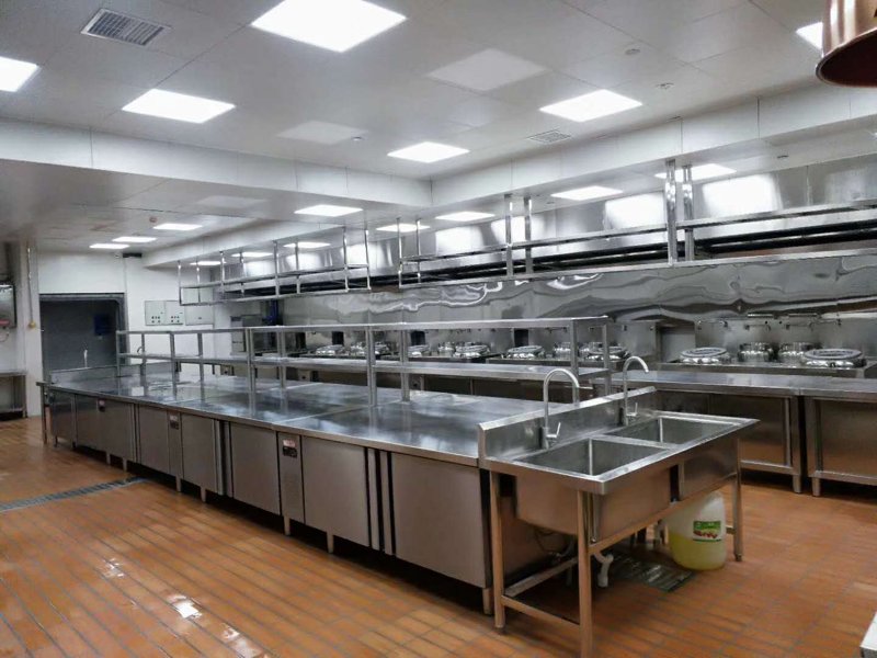 深圳市深美餐饮服务管理有限公司与深美厨具设备工程的差异分析